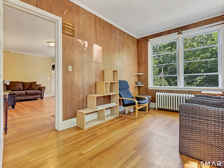 326 W Rock Ave #2 — Photo 5