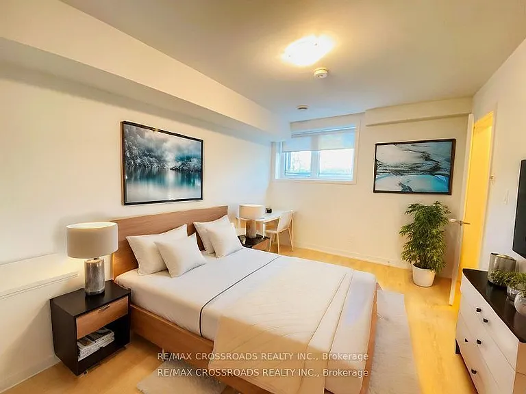 1720 Simcoe St N #15 — Photo 6