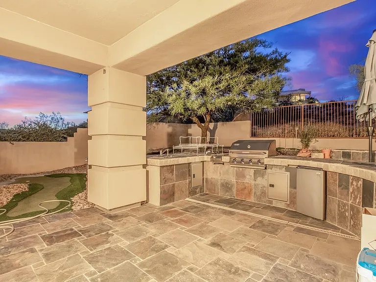 15330 E Walnut Ln — Photo 43