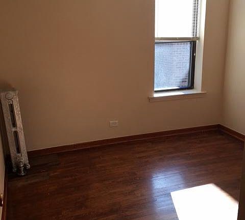 2nd image of 1118 S California Ave APT 3