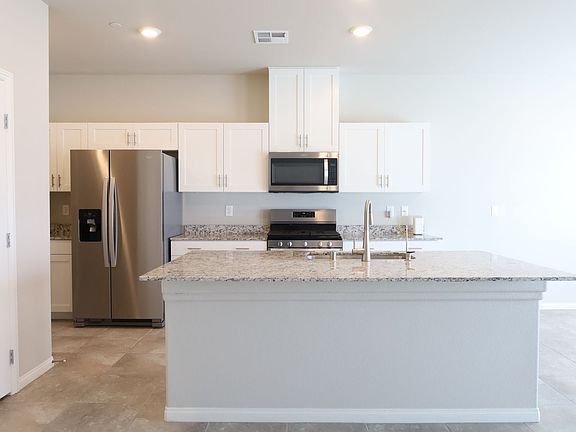 5th image of 5253 Acadia Leaf St