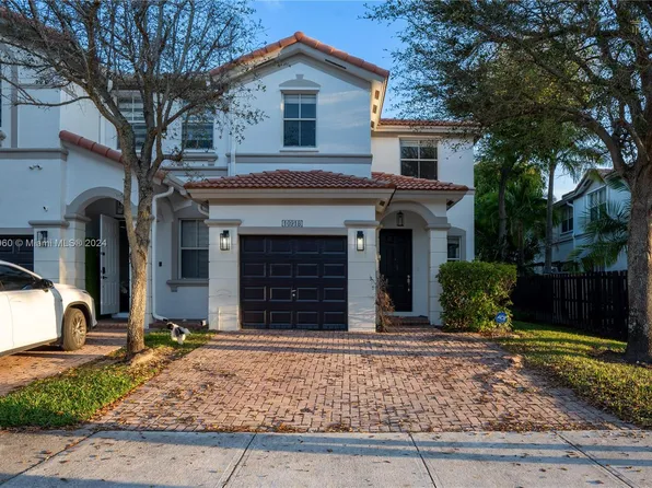 10918 NW 79th St, Doral, FL 33178
