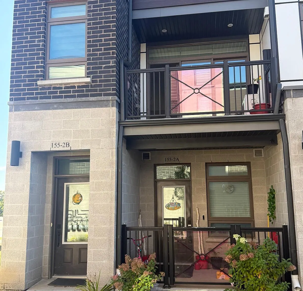 2 bed, $2,400 — Photo 1