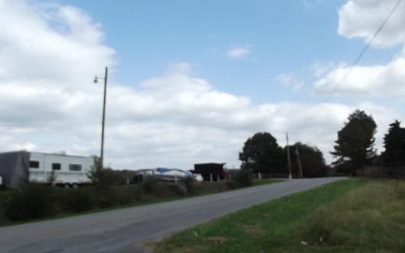 4th image of 1193 W Old A J Hwy #J