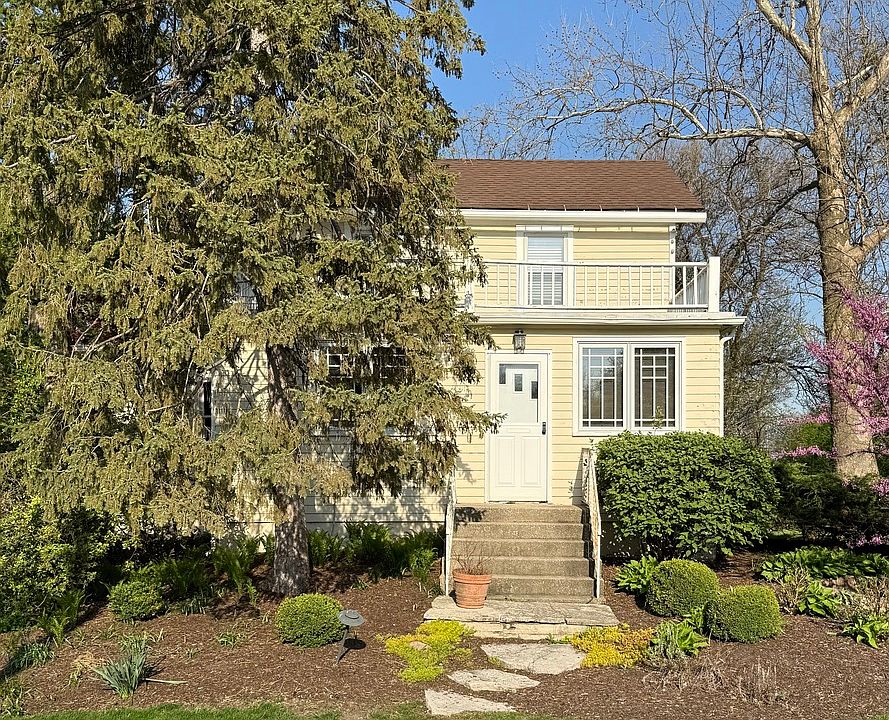 1st image of 3961 Fairview Ave