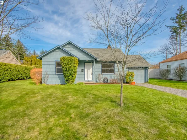 141 Maple Blvd, Wood Village, OR 97060