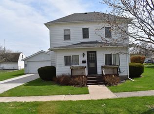 208 S Jefferson St, Flanagan, IL