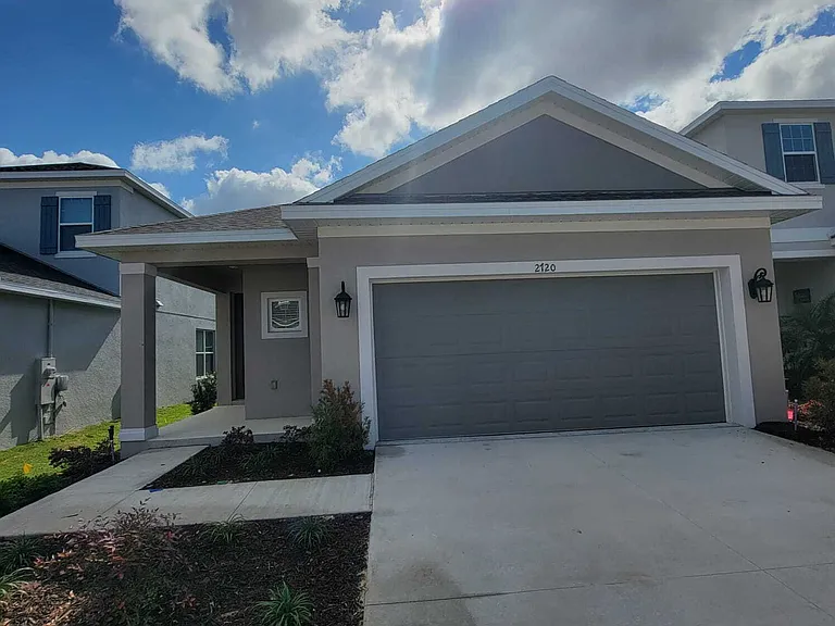 2720 Plume Rd — Photo 2