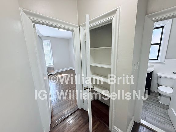 5th image of 91 Fairview Ave #6