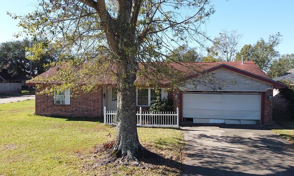 1st image of 1409 Elsie Ln