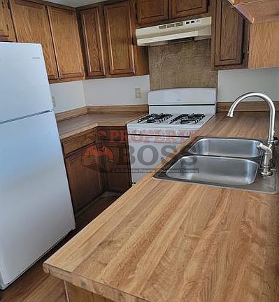 4th image of 5986 Polk Ct
