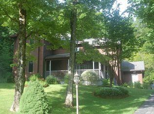 6 Sweet Briar Ln, Oneonta, NY 13820