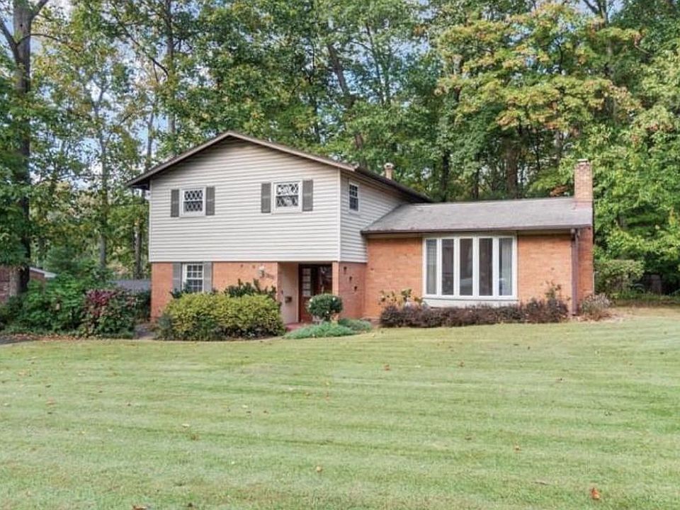 1st image of 6810 Fern Ln