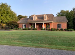 45 Howeston Mill Dr, Jackson, TN 38305