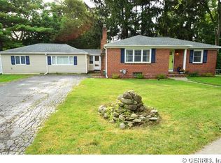 246 Mayflower Dr, Rochester, NY 14618