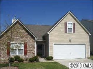 5829 Brookfield Pointe Dr, Charlotte, NC 28216