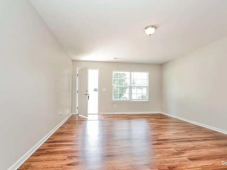 4189 Field Crossing Dr — Photo 7