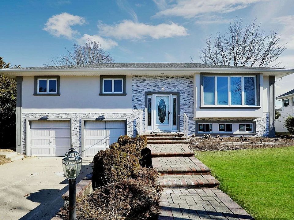 19 Briarwood Lane, Plainview, NY 11803 Zillow