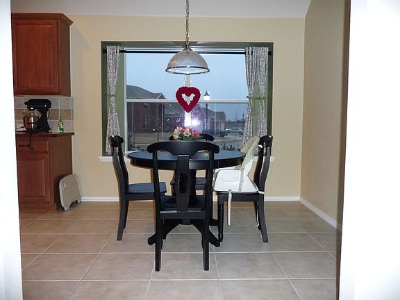 5th image of 4010 Hillhaven Dr