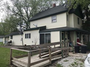 416 S Hartwell St, Gilman, IL 60938