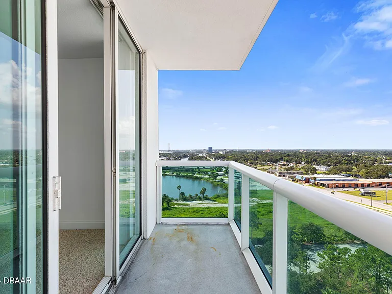 231 Riverside Dr #12091 — Photo 44