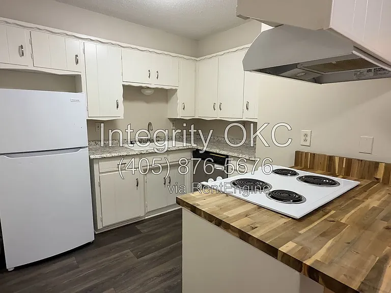 2614 Elwood Dr — Photo 15