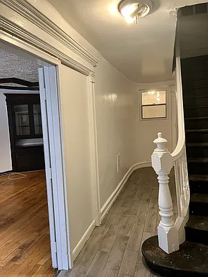 Rented by Alexander Bilu, LREB | media 16