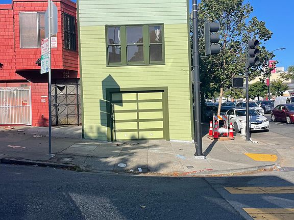 2nd image of 3251 B Cesar Chavez St