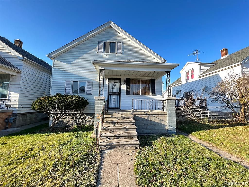 12085 Charest St, Hamtramck, MI 48212 | Zillow