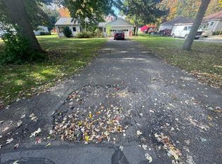 971 Park Rd, Painesville, OH 44077