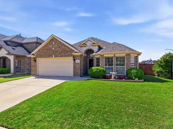 9445 Chuparosa Dr, Fort Worth, TX 76177