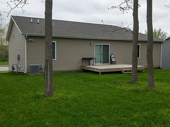 3rd image of 1123 Van Gilst Dr
