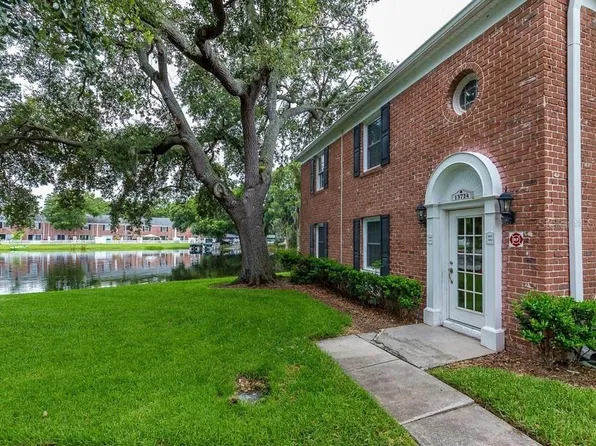13724 Orange Sunset Dr Unit 201, Tampa, FL 33618