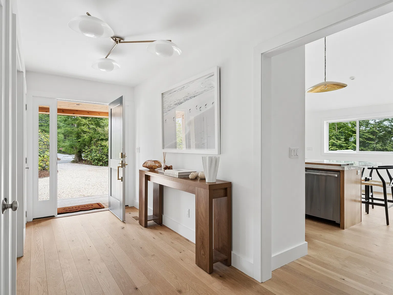 Brand New In Serene Setting — Photo 4
