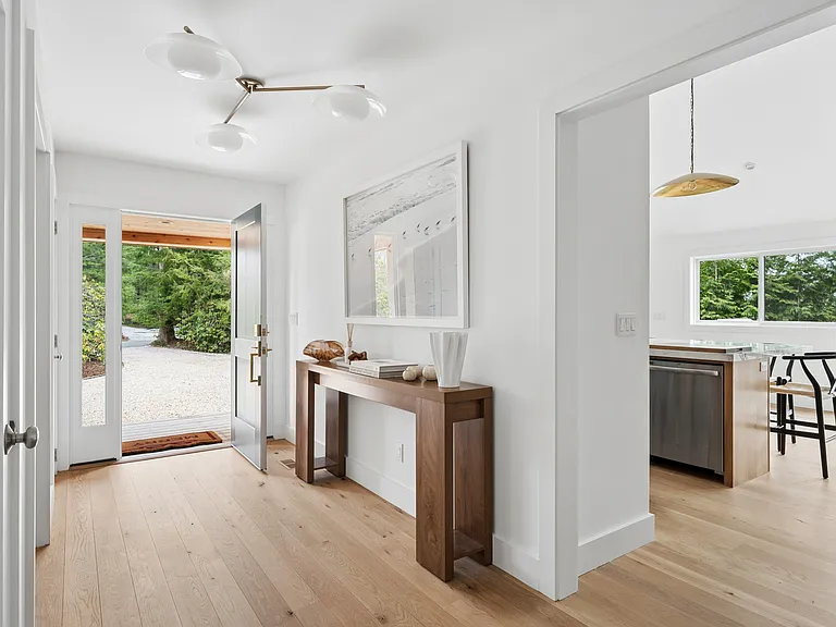 26 Springwood Way — Photo 3