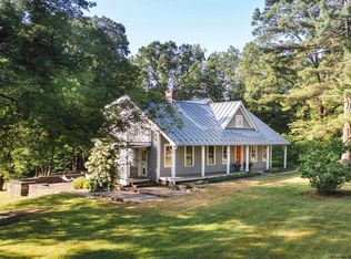 40 Marys Ln, Stone Ridge, NY 12484