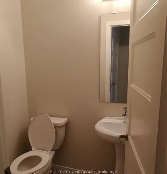 924 Georgetown Dr — Photo 5