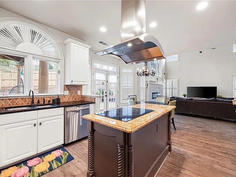 5105 Riverthur Pl — Photo 14