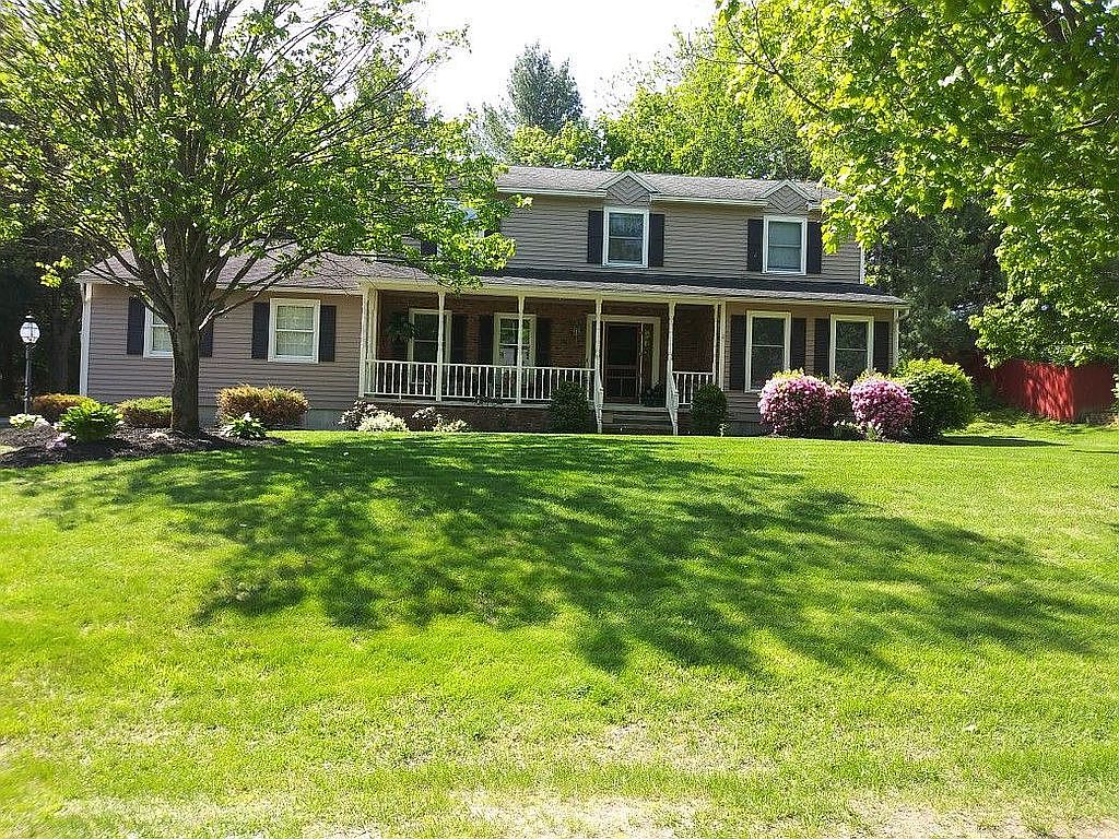 26 Hidden Hills Dr, Queensbury, NY 12804 Zillow