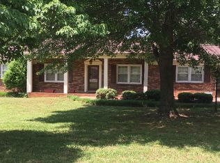 1214 Westwood Dr, Shelby, NC 28152