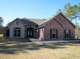 268 Harmony Trl, Deridder, LA 70634