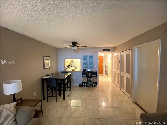 3rd image of 1666 West Ave APT 211