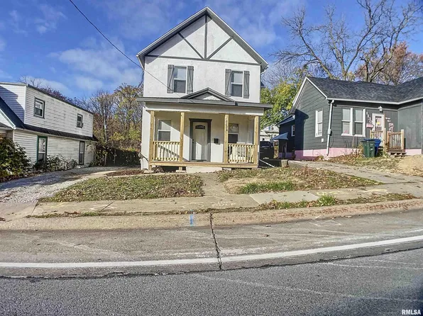 1128 N Marquette St, Davenport, IA 52804