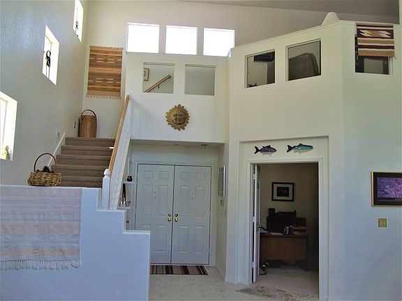 5th image of 2320 Pinion Valley Dr