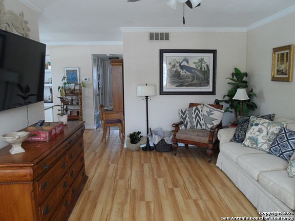 5th image of 7834 BROADWAY #501