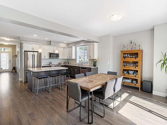 4th image of 495 Menzies Ridge Dr