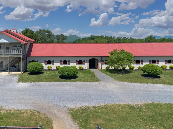 100 Equus Loop, Natural Bridge, VA 24578