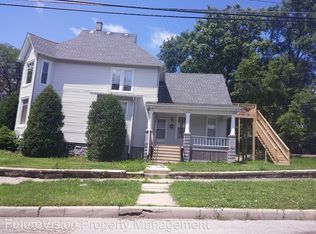 201 Nicholson St, Joliet, IL 60435