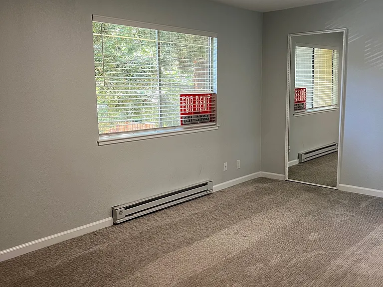 46864 Fernald Cmn — Photo 12