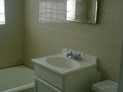 1st image of 102 Memorial Dr #14